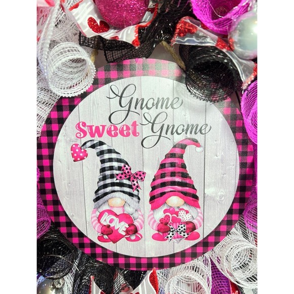 Handmade Valentine’s Gnome Sweet Gnome Ribbon Prelit Wreath 22 ins LED W16 - Picture 4 of 11